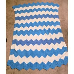 Handmade Crochet Throw Blanket Blue White Chevron Stripe 72"x45"